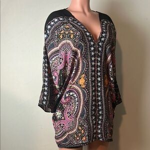 Rose + Olive Women’s Colorful Paisley Short Sleeve Top Tunic Size 3XL